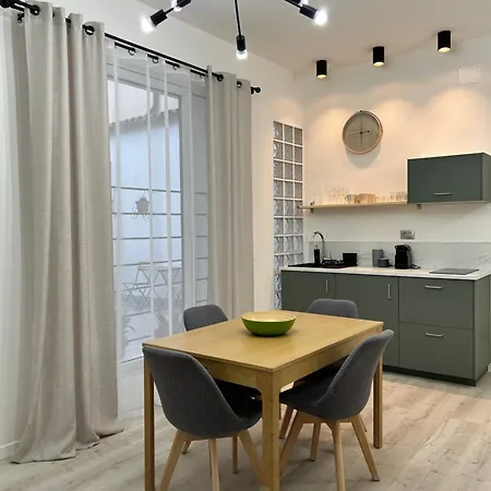 Tezone Seven Apartment Verona